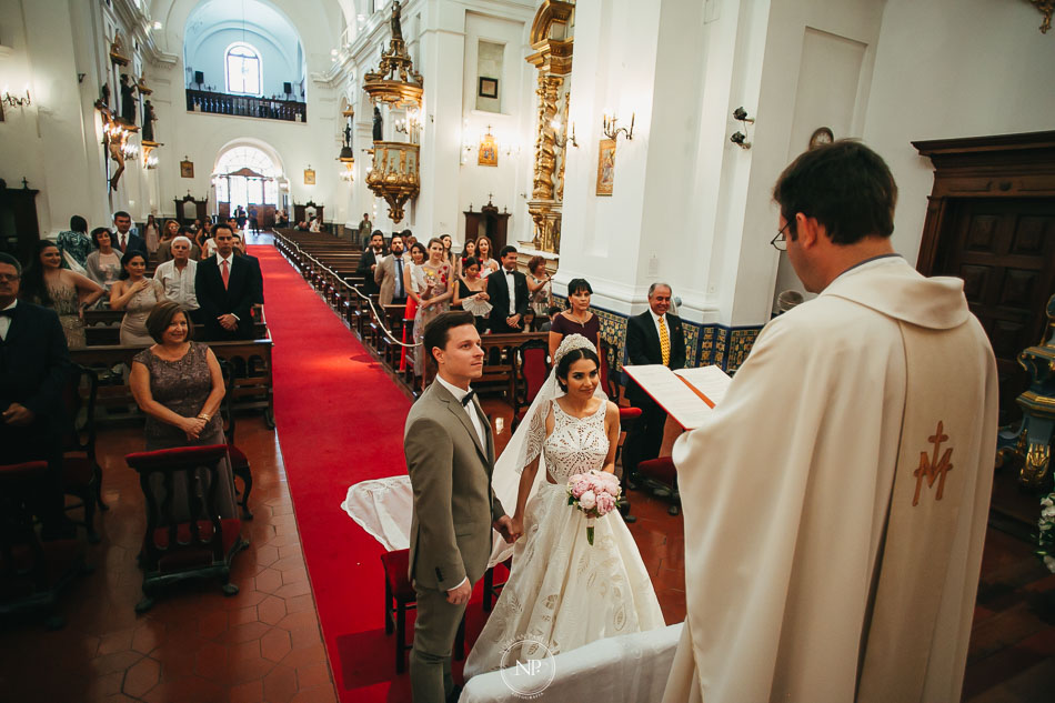 Iglesia del Pilar Recoleta, casamiento en Palacio Duhau Park Hyatt Bs As, fotoperiodismo de bodas, Norman Parunov