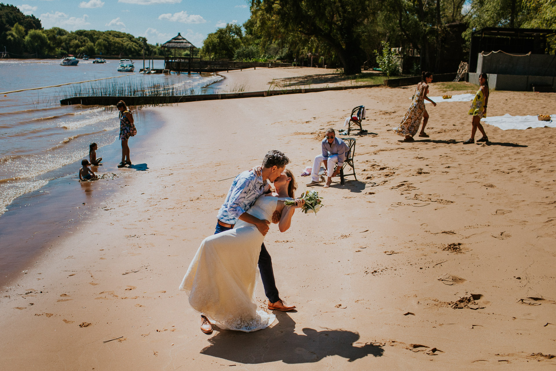 casamiento en la playa, fotoperiodismo de bodas, Norman Parunov
