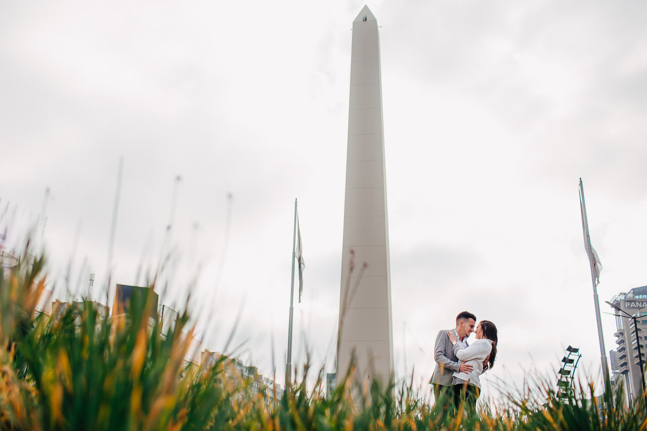 Preboda en Buenos Aires, obelisco, 9 de julio, fotógrafo de bodas, Norman Parunov